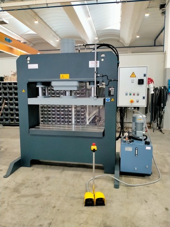 液压机液压压力机专